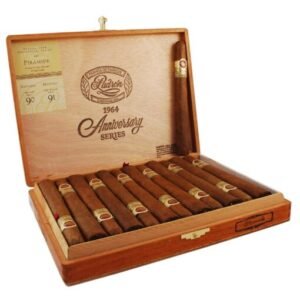 Padron 1964 Anniversary – Pyramide – 6.875 x 52 – Box of 25